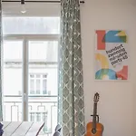 Bleu Toucan - 700m - Parking *