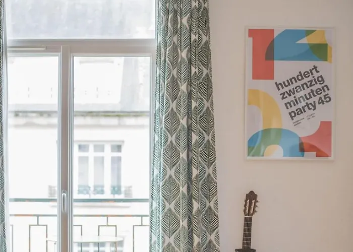 Bleu Toucan - 700m - Parking *