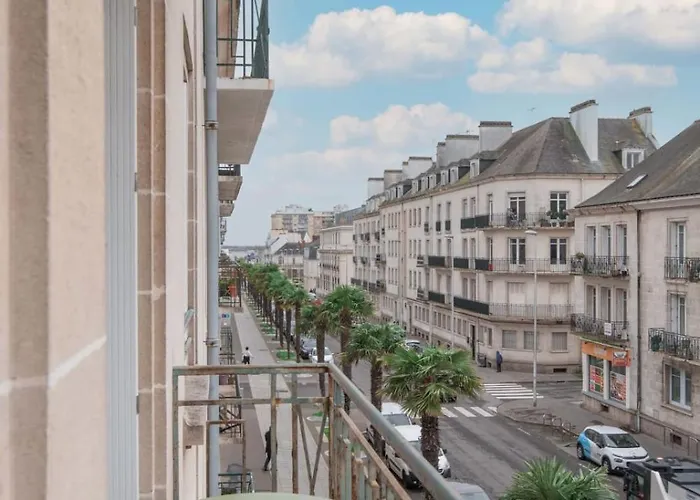 Bleu Toucan - 700m - Parking *